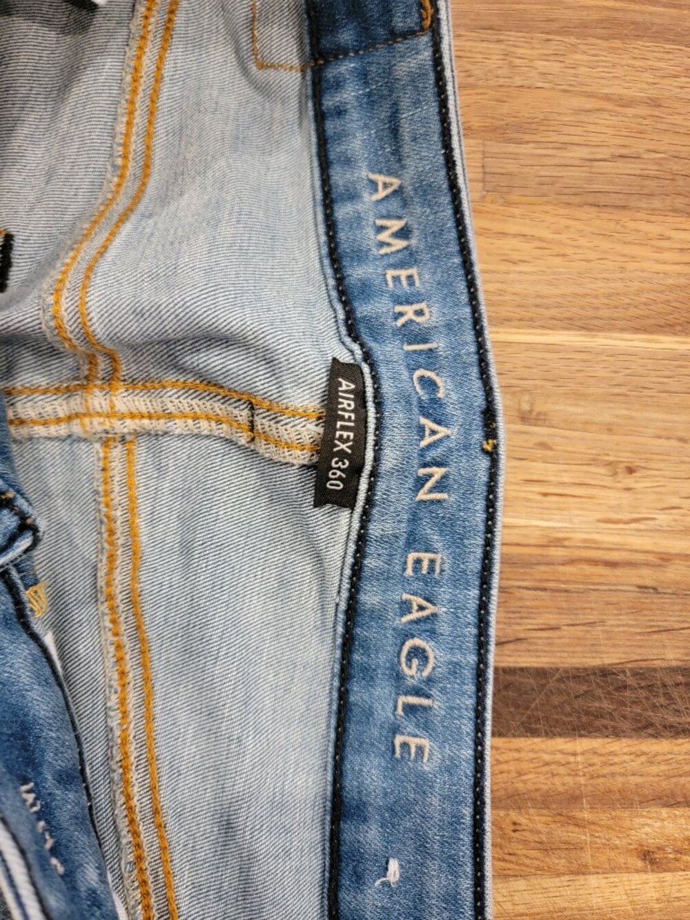 American Eagle Airflex 360 Factory Distressed Light Wash Men's Jeans 31 x 30 - Picture 5 of 10